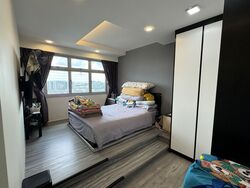 Blk 293D Skypeak @ Bukit Batok (Bukit Batok), HDB 4 Rooms #548234701